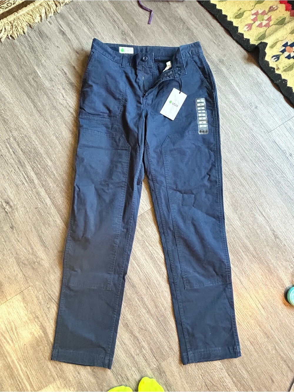 Stio Navy Utility Cargo Pants nwts! Organic cotton with stretch
